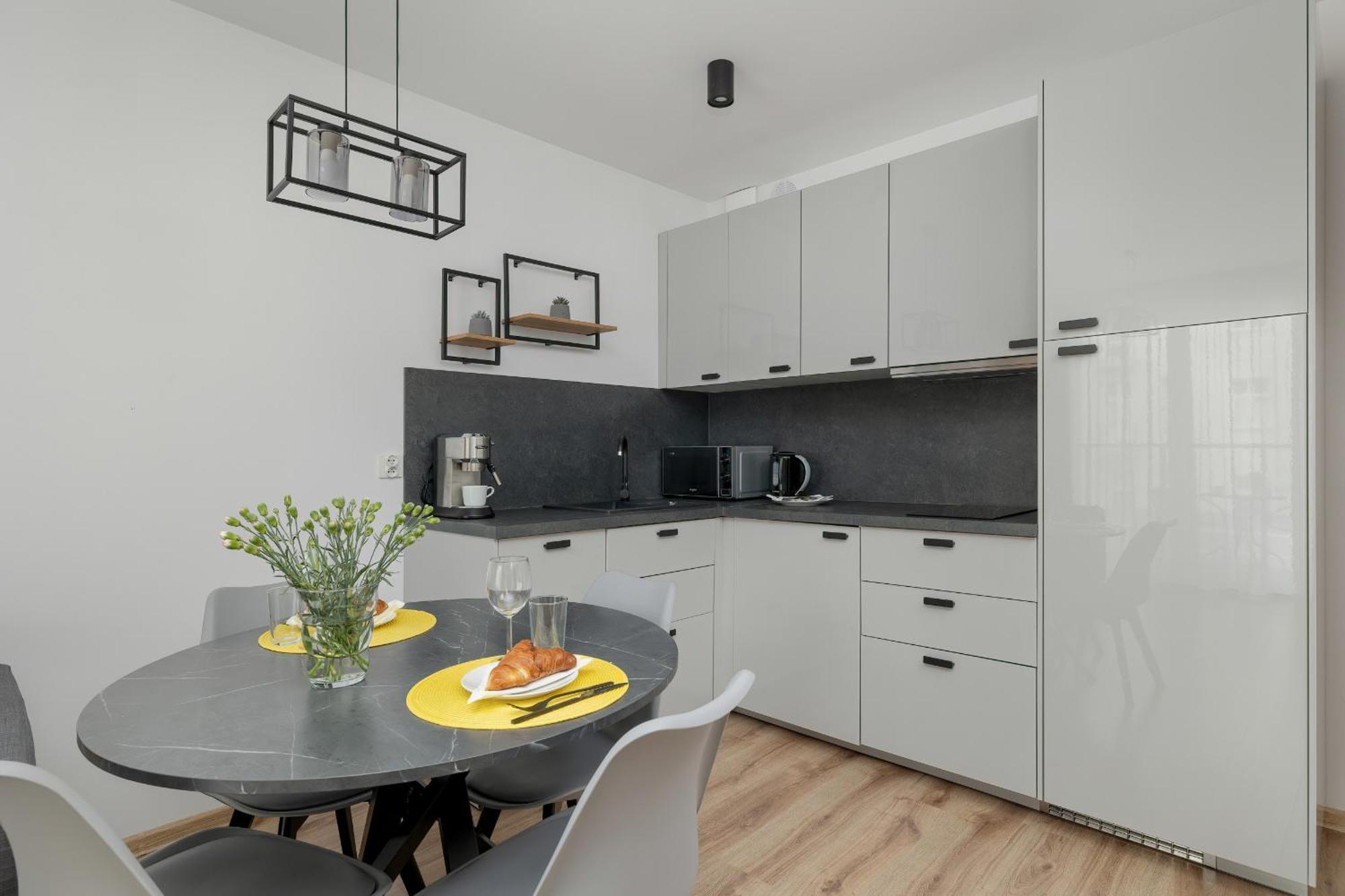 Apartment Exclusive And Modern Grey With Furnished Balcony In By Renters Kolberg