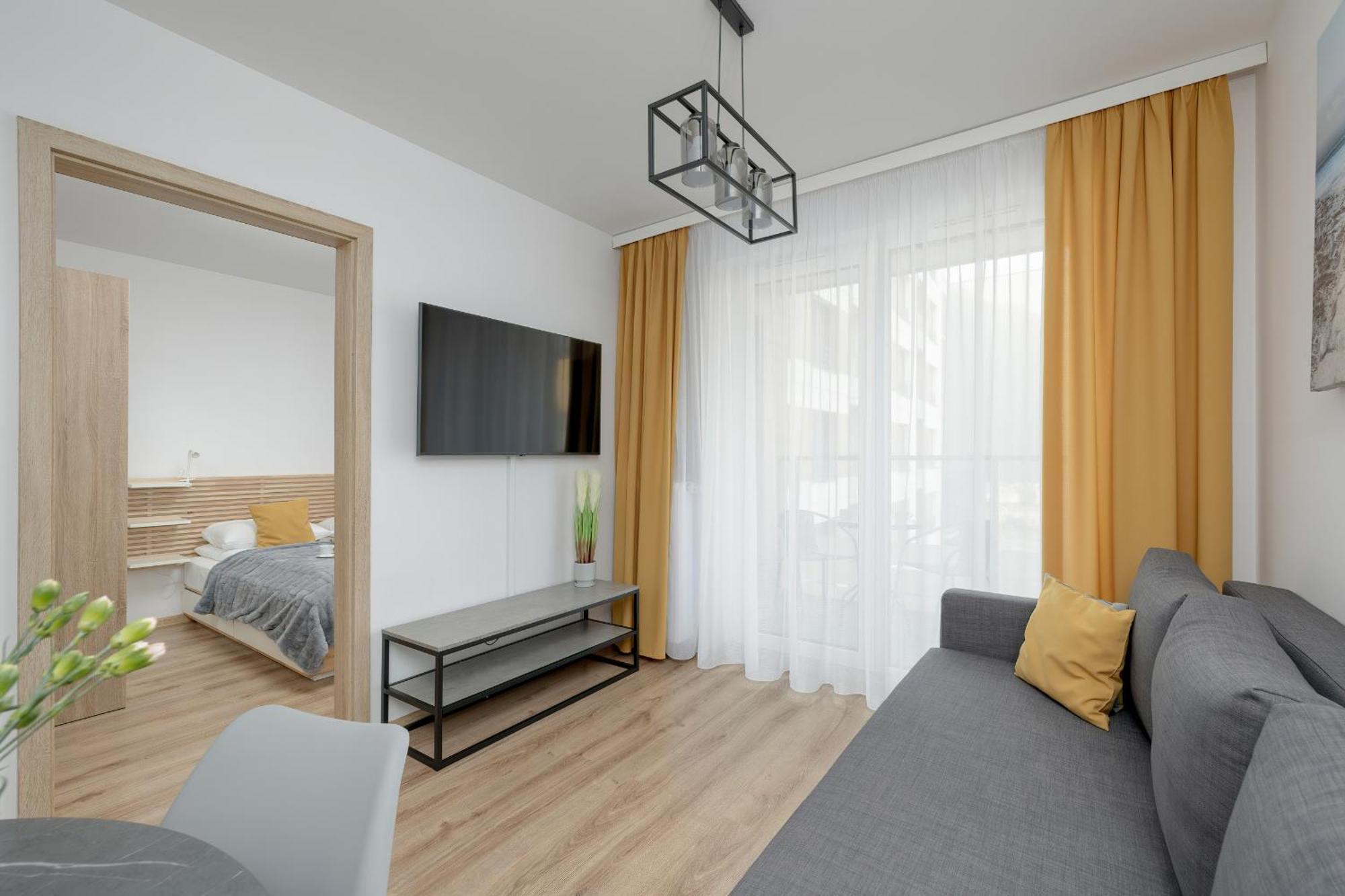 Exclusive And Modern Grey With Furnished Balcony In By Renters * Kolberg