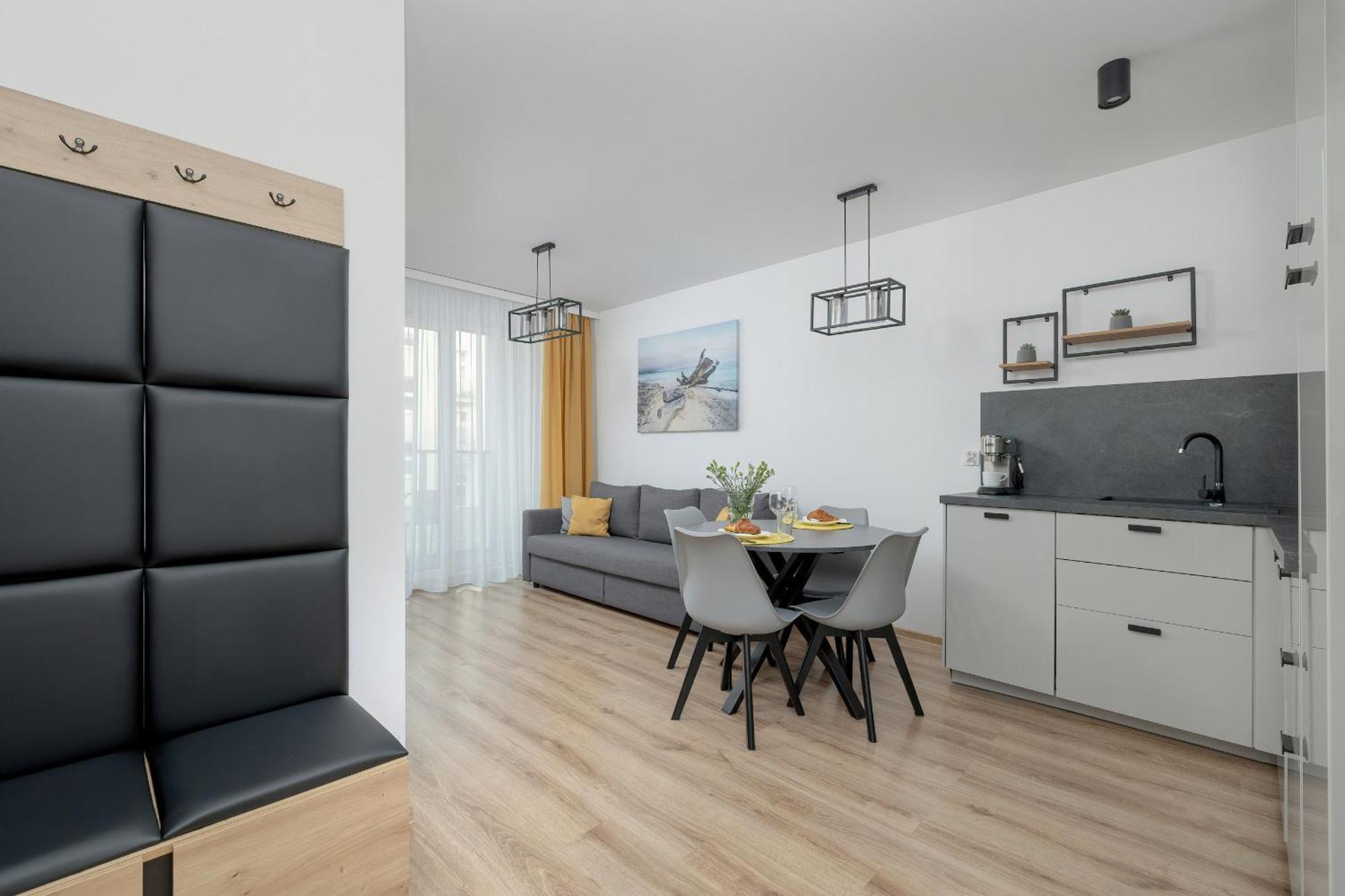 Apartment Exclusive And Modern Grey With Furnished Balcony In By Renters