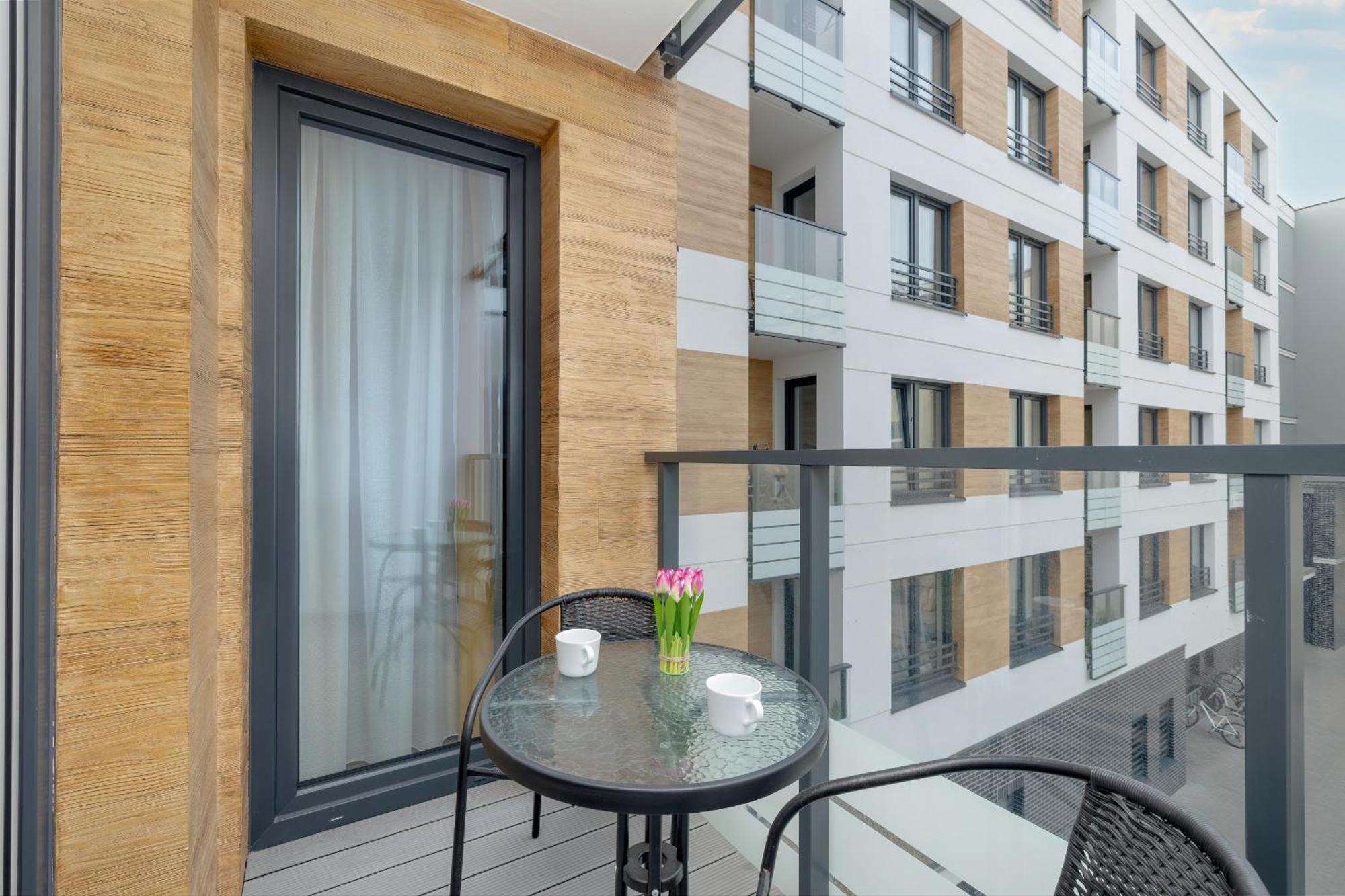 Exclusive And Modern Grey With Furnished Balcony In By Renters Apartment